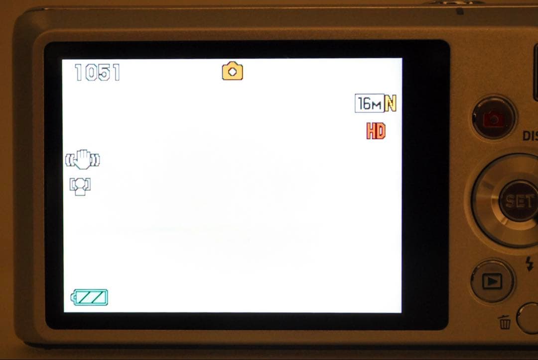 CASIO EXILIM EX-ZS180 ❤️スマホ転送 動作確認済 シルバー