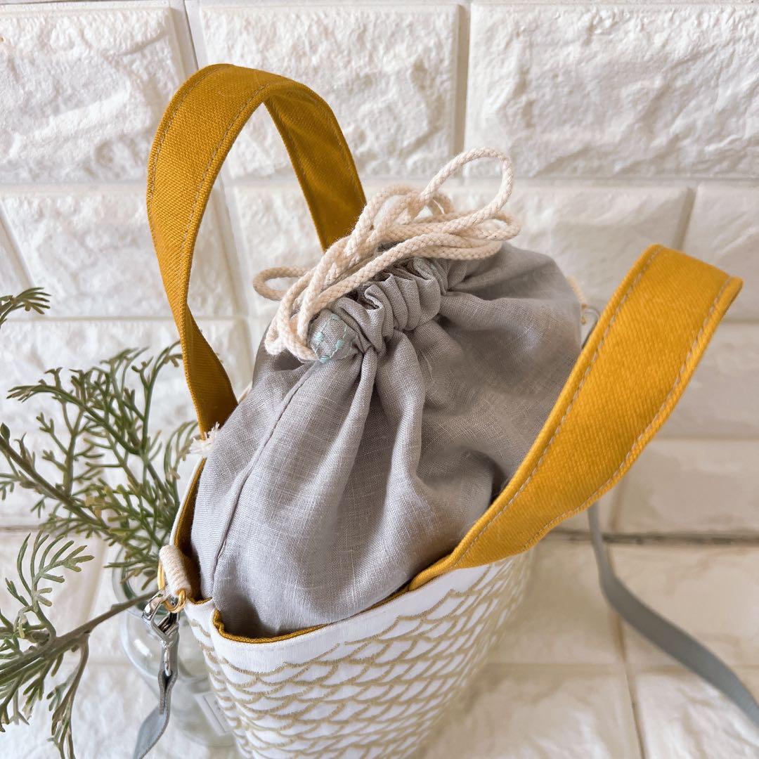 ミナペルホネン ハンドメイド あおりポケット巾着バッグ バッグ ショルダーバッグ