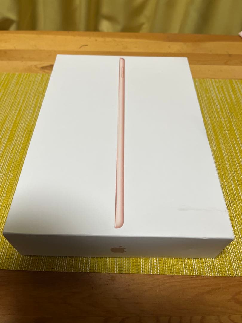 iPad 第8世代 128G wi-fiモデル ゴールド