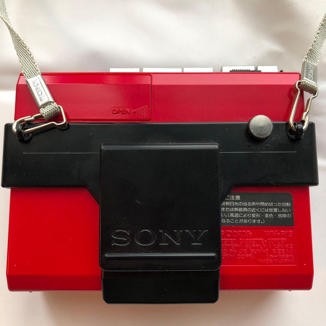 ソニー　カセット　ウォークマン　WMーR15 レッド