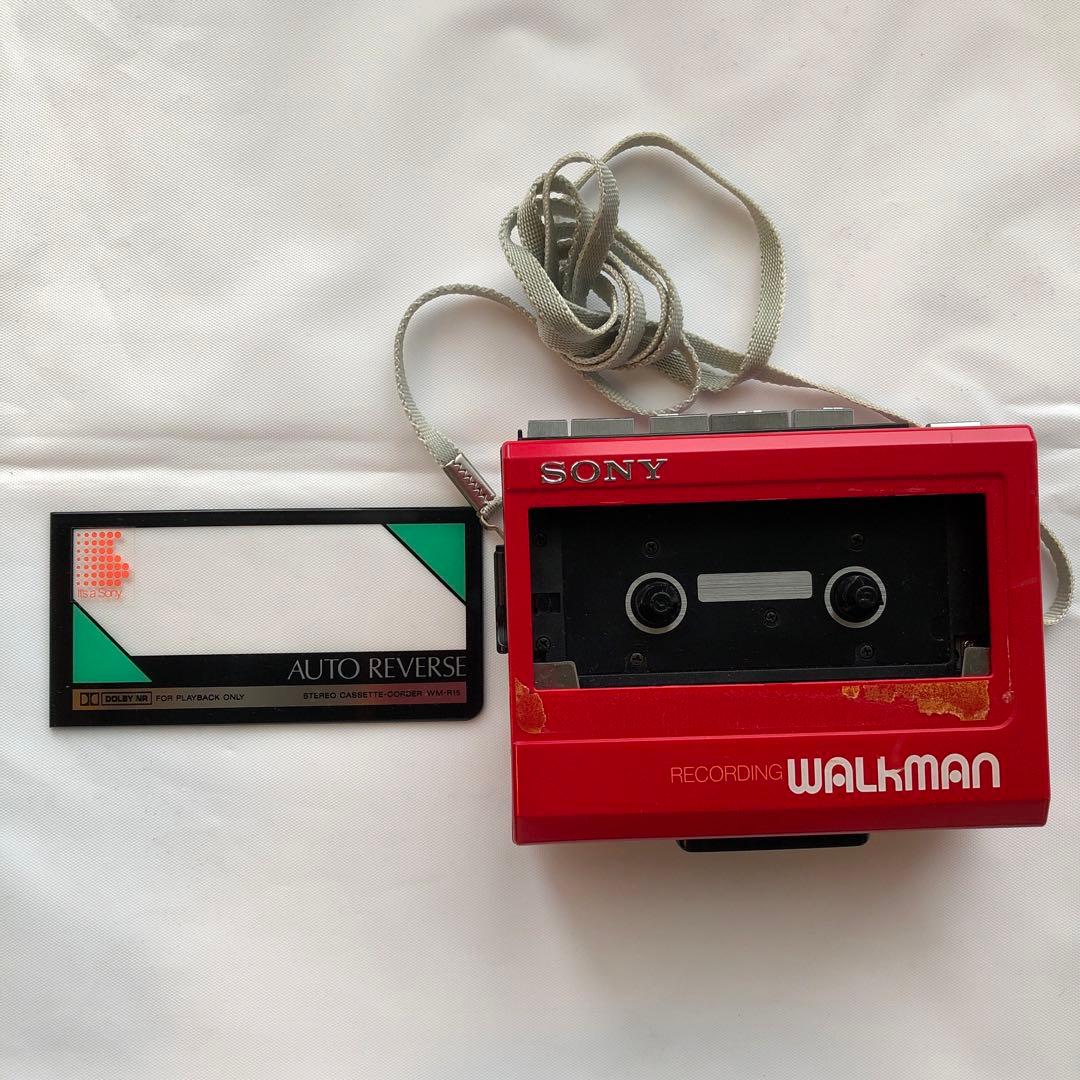 ソニー　カセット　ウォークマン　WMーR15 レッド