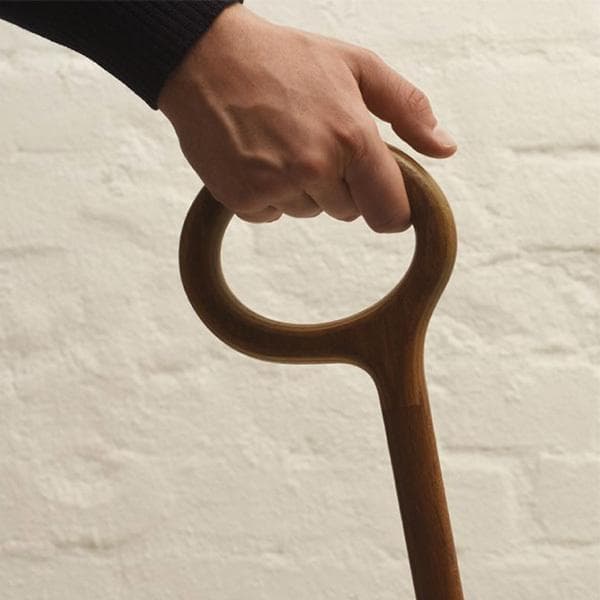 ナナ・ディッツェル　ウォーキングスティック ディーター・ラムス ブラウン
