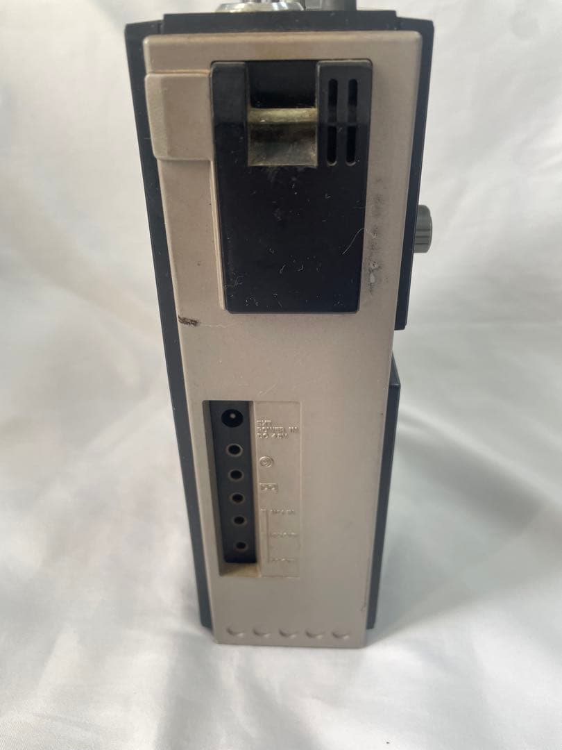 SONY ソニー スカイセンサー ICF-5500 ラジオ FM MW