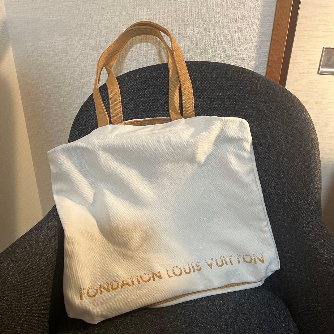 kesera 様用LOUIS VUITTON FONDATION トートバッグ