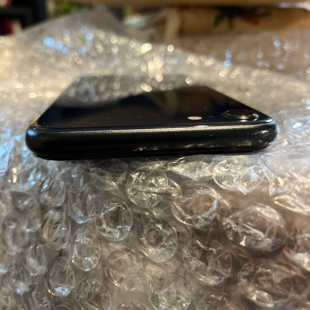 iPhone SE 第3世代　128GB 本体