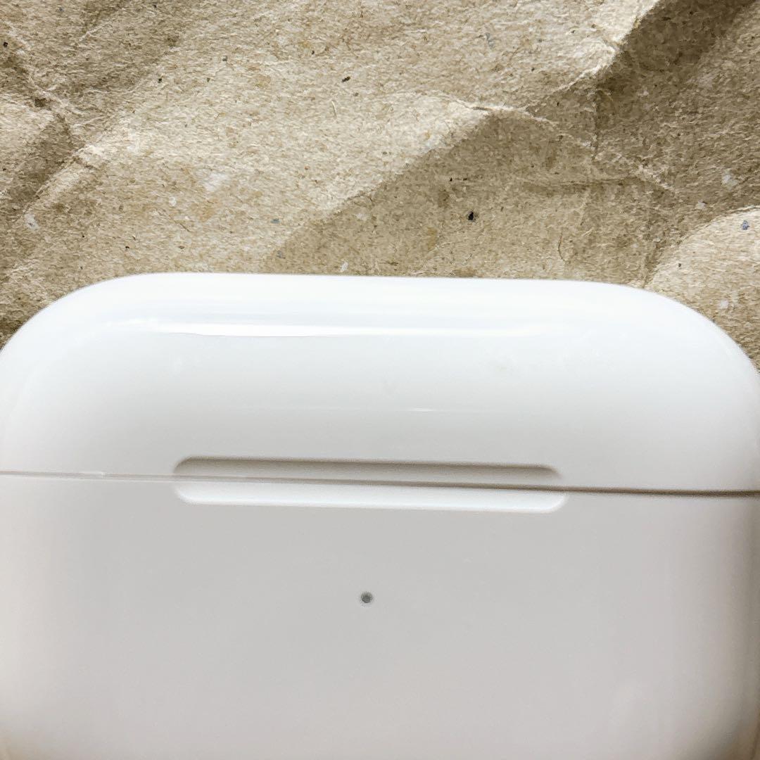 AirPods Pro（第2世代）magsafe 充電ケース (USB-C)