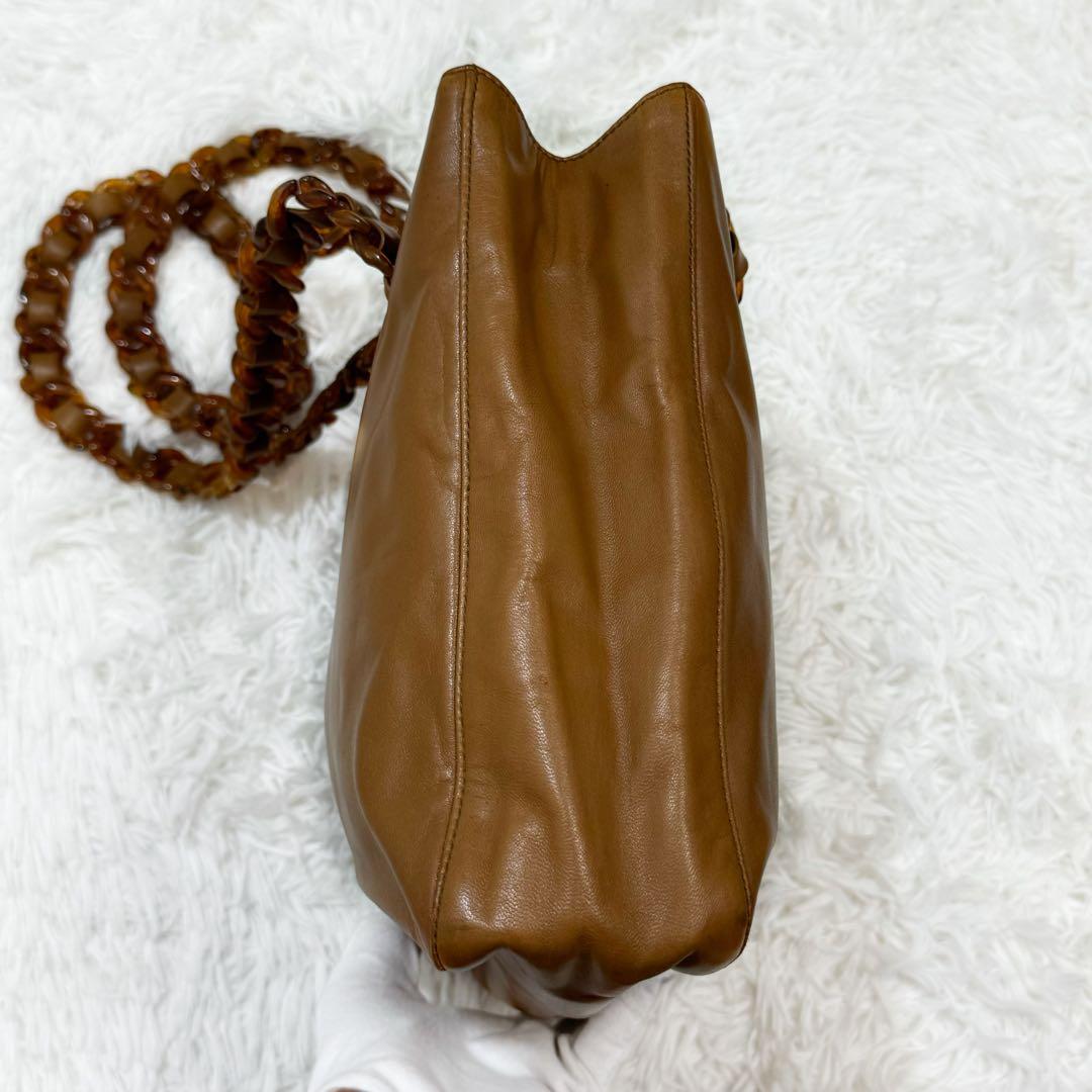 良品✨プラダ　プラスチック　チェーン　トートバッグ　ショルダーバッグ　ロゴ型押し