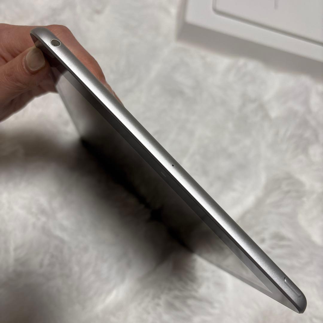 Apple iPad 第9世代 64GB スペースグレイ Wi-Fiモデル