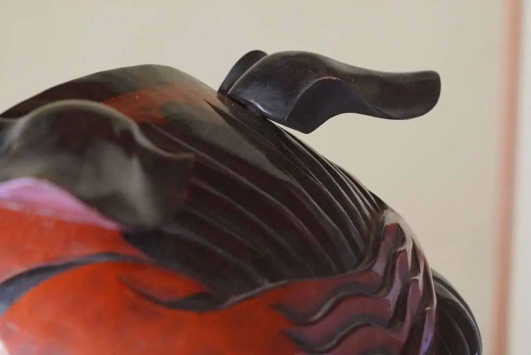 【獅子頭　漆塗り・金箔貼り】木彫　彫刻　獅子舞　民藝　骨董品　時代物　古道具