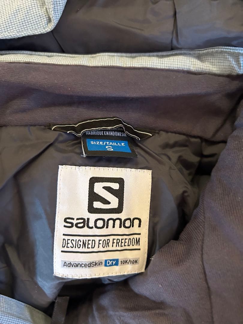 Salomon スキー／スノボーウェア 上下セット　100cm