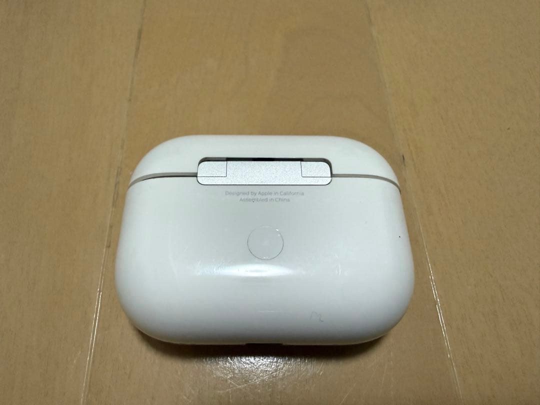 【訳あり】AirPods Pro 2（Lightning端子）※上蓋に緩みあり