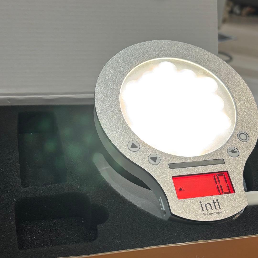極美品★inti4s 光で起きる目覚まし時計 inti Energy Light