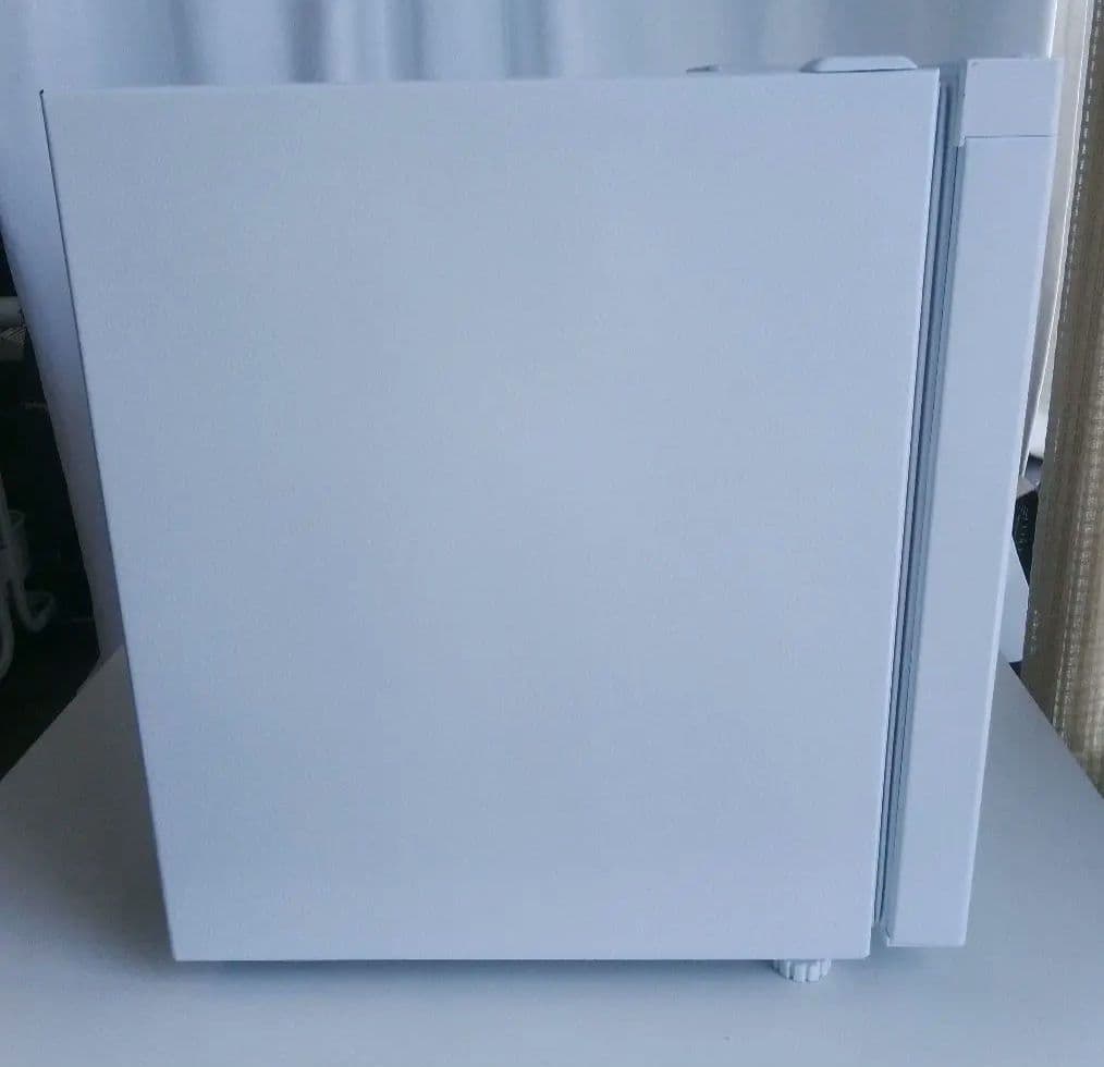 MAXZEN マクスゼン 前開き冷凍庫 2023年製