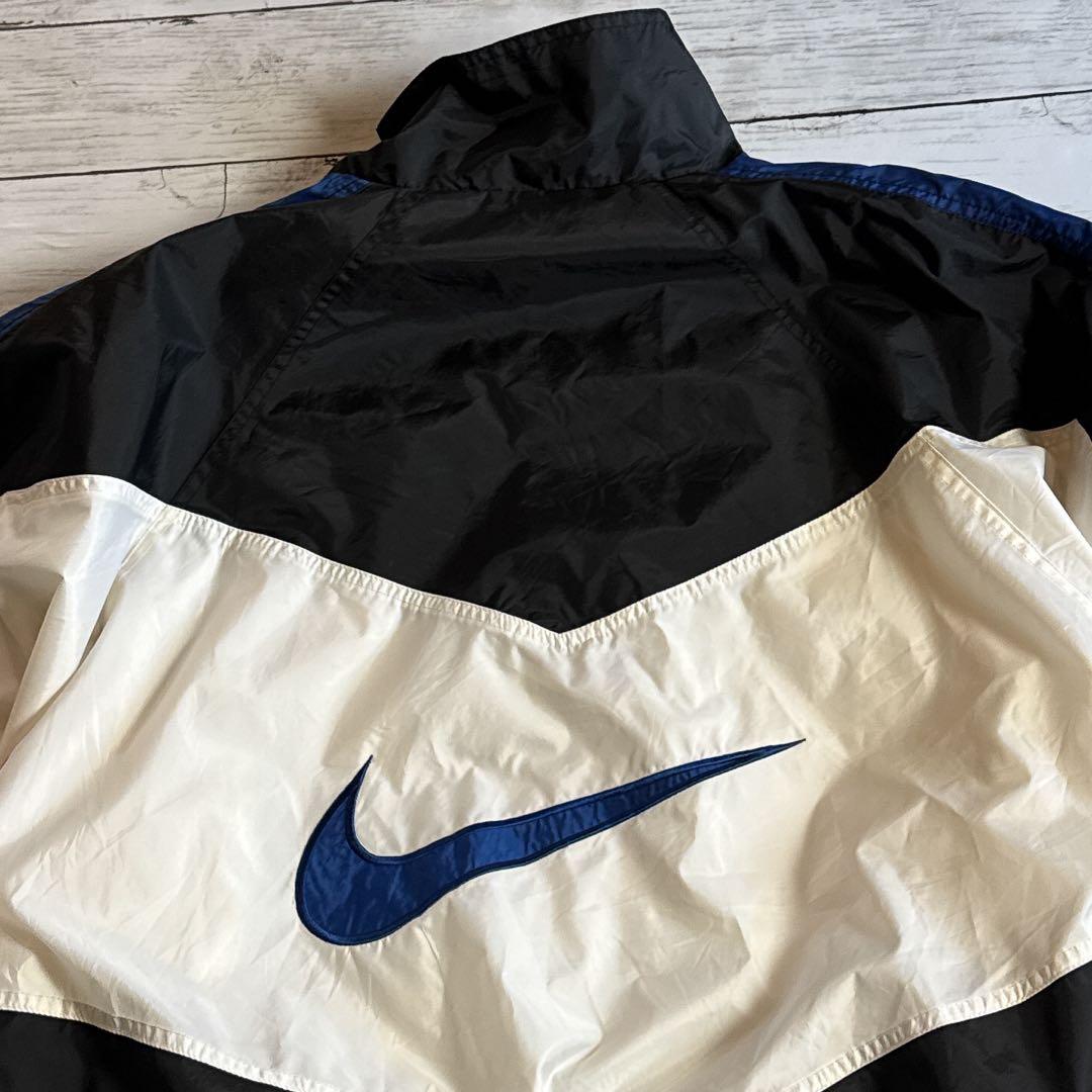 ヘ*子様 90s NIKE ナイロンジャケット バックロゴ 刺繍ロゴ 黒 白 青