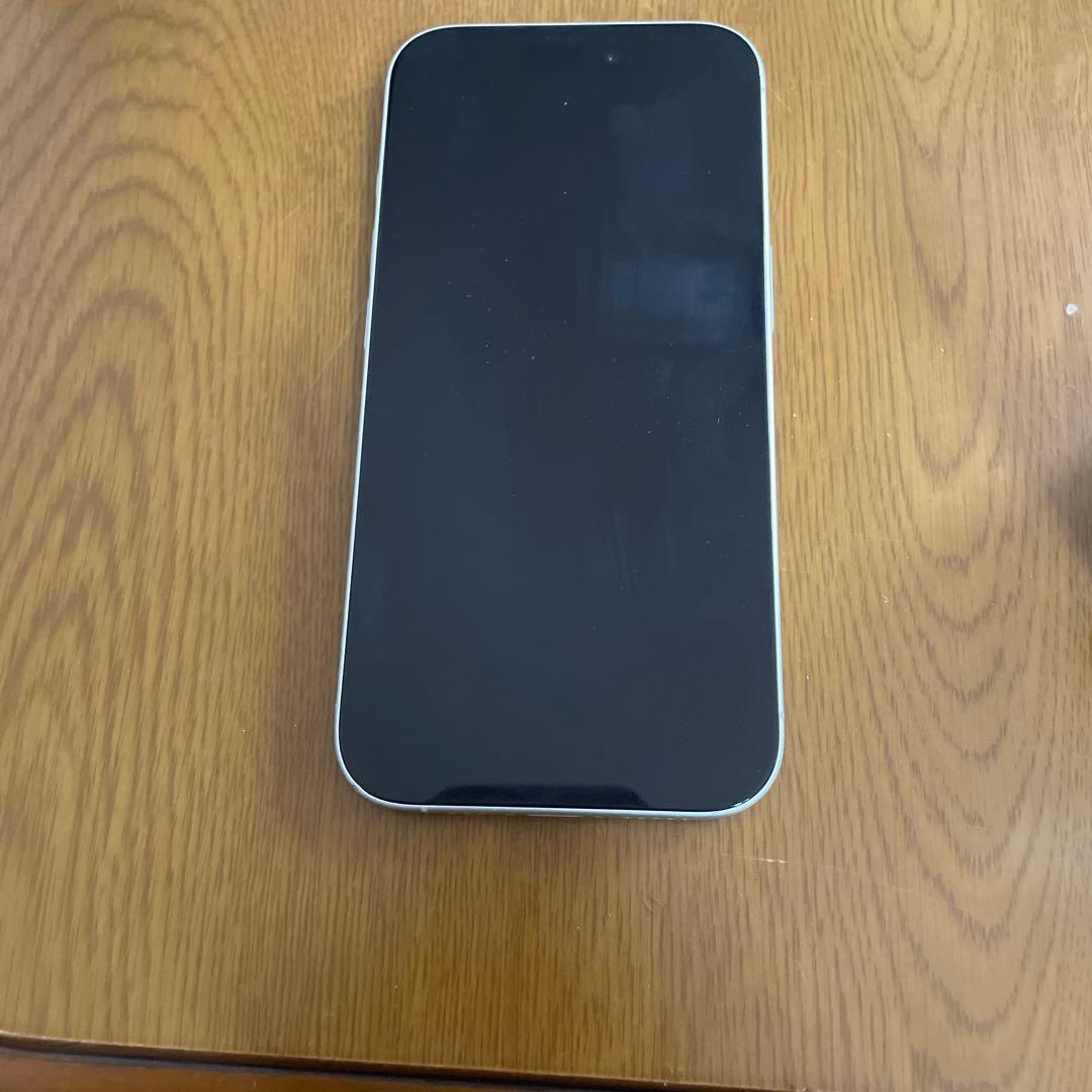 Apple iPhone 16 ホワイト 本体 バッテリー容量100％ 箱あり