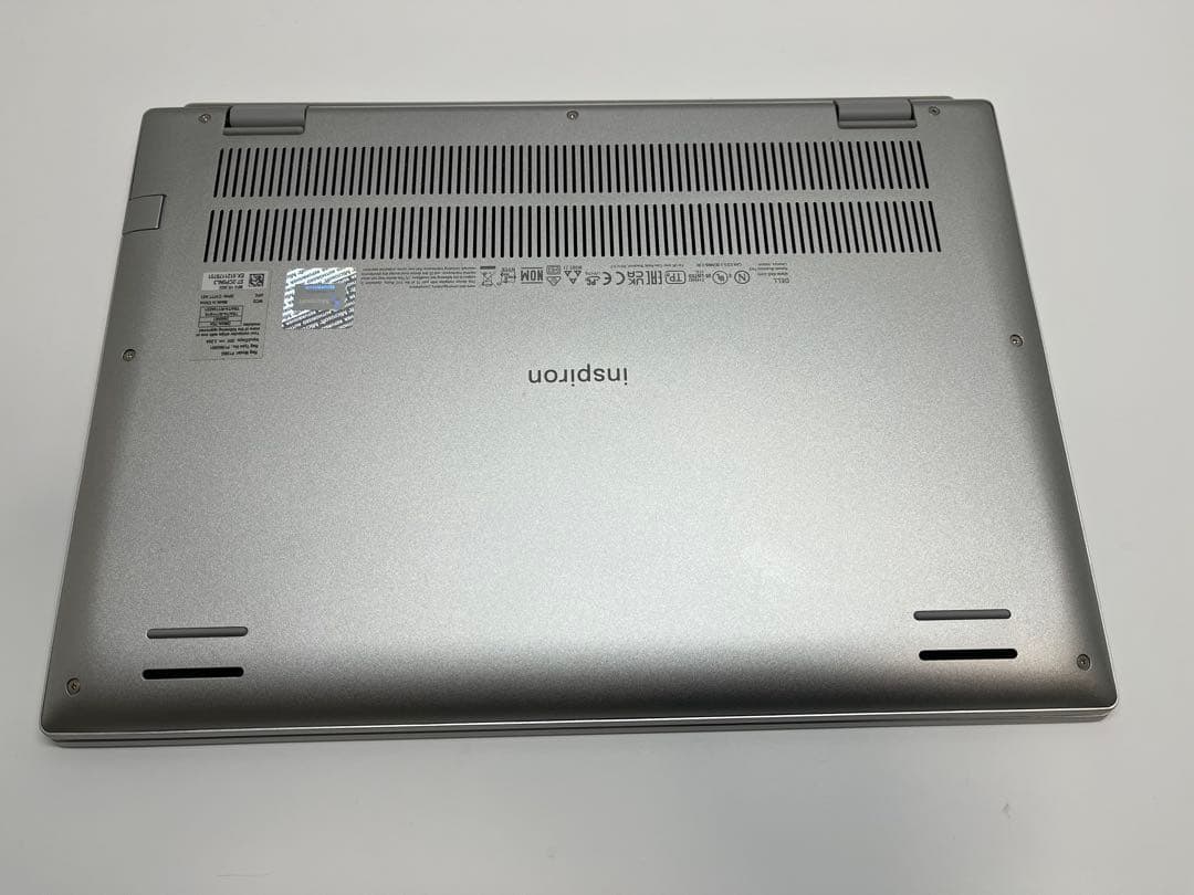 美品 DELL Inspiron P156G 第12世代i5 8GB 256GB