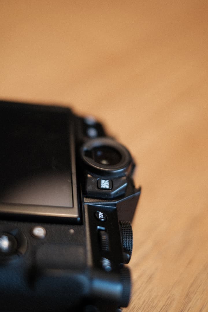 FUJIFILM X-T20 ブラック　完動品　ミラーレスカメラ