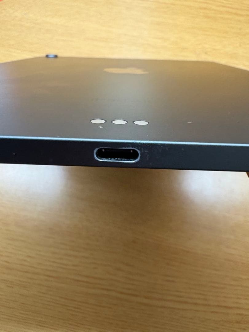 iPad Air 第5世代256GB Wi-Fiモデル　スペースグレイ