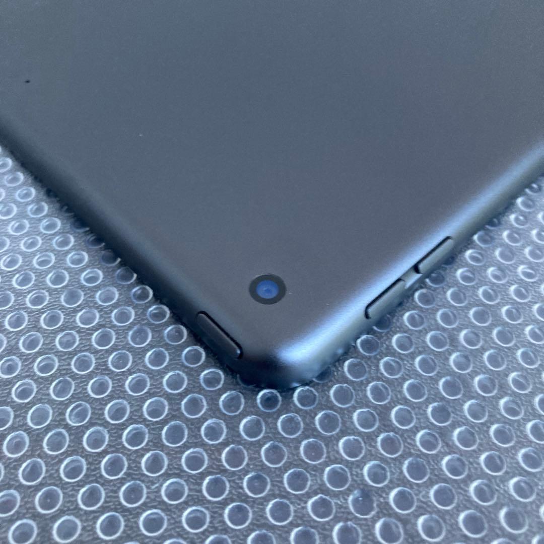 3205【早い者勝ち】iPad7 第7世代 32GB WIFIモデル☆