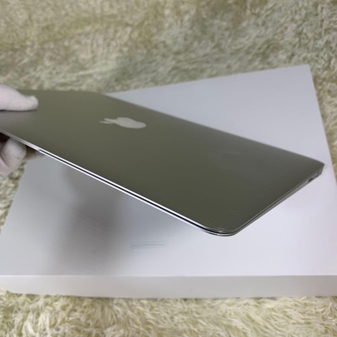 MacBook本体 Apple MacBook Air 13-inch 2015 A1466 i5