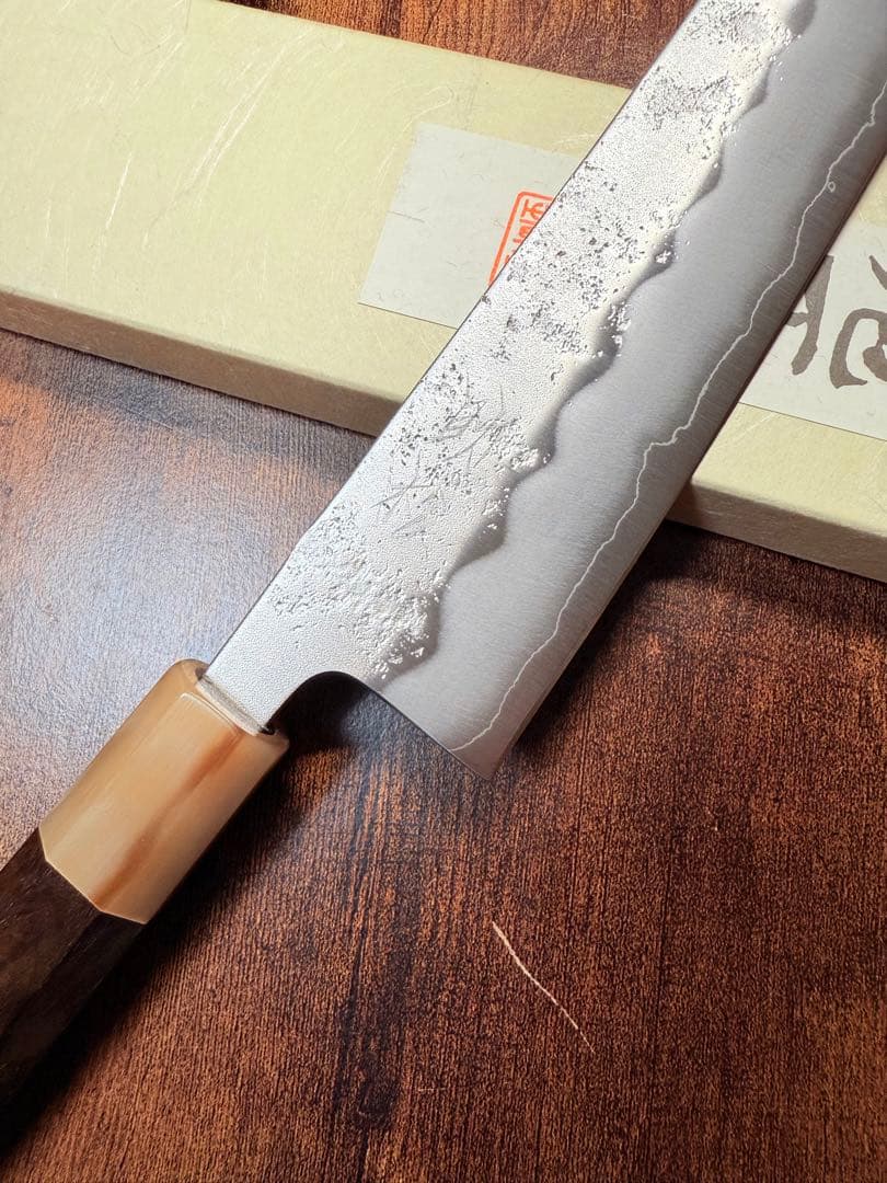 助松　和牛刀 包丁　7寸　銀三鋼　梨地　紫檀白水牛八角柄