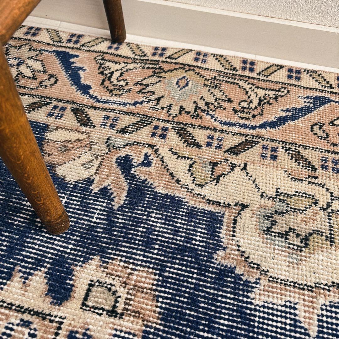 トルコ　ヴィンテージラグ　ネイビー　メダリオン　希少