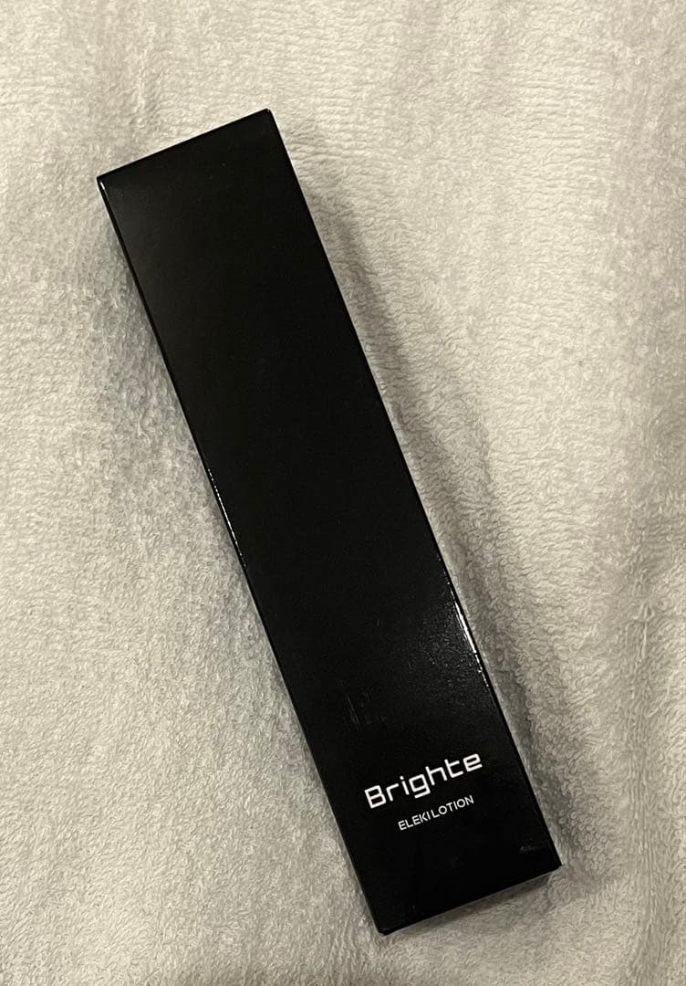 ☆美品☆ Brighte エレキブラシ　【未開封】化粧水つき