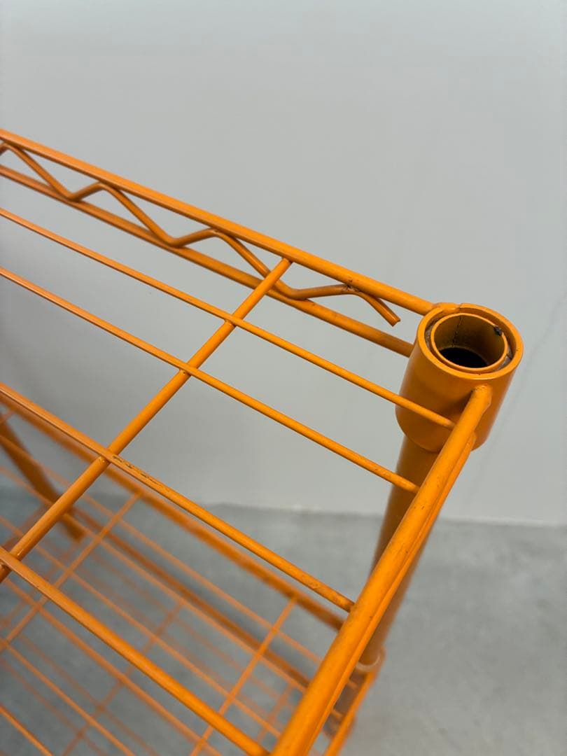 希少　ミッドセンチュリー　レトロポップ　オレンジ スチール メタルラックシェルフ