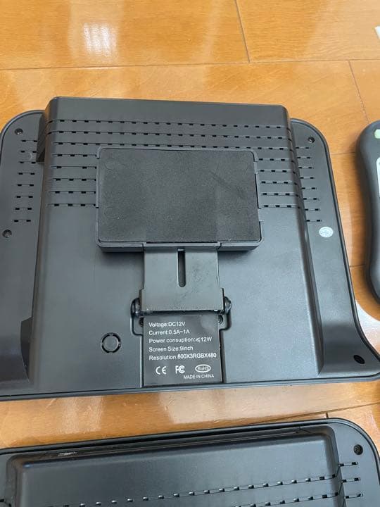 左右リアモニター&DVDプレイヤーキット