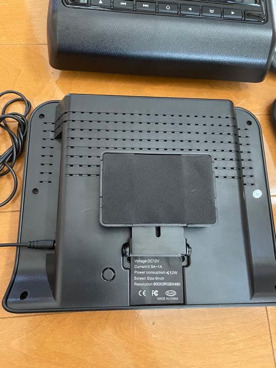 左右リアモニター&DVDプレイヤーキット