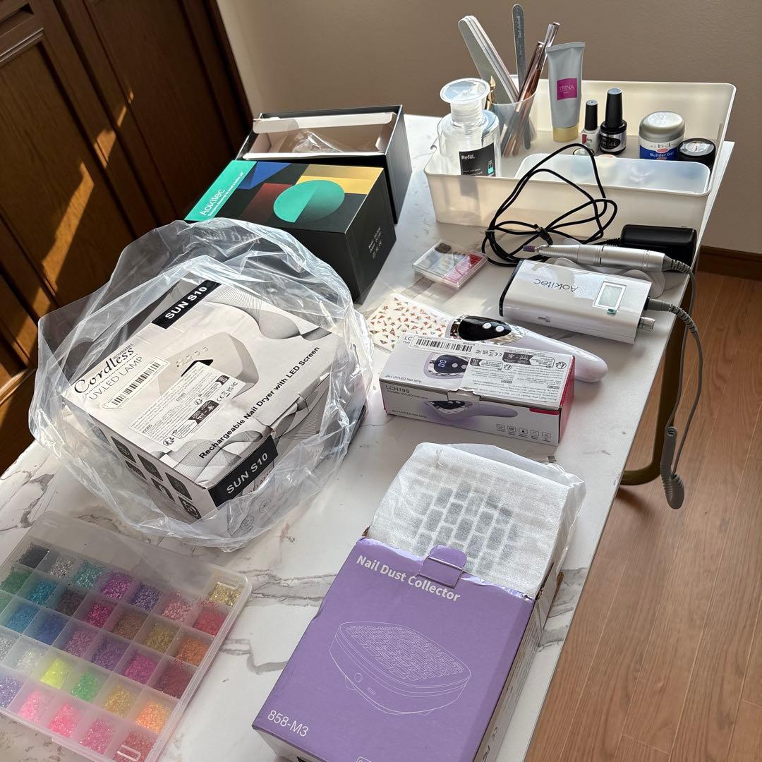 ✴️早い者勝ち❗️✴️充電式ネイルライト+マシン、ハンディライト集塵機全部まとめて❗️✴️