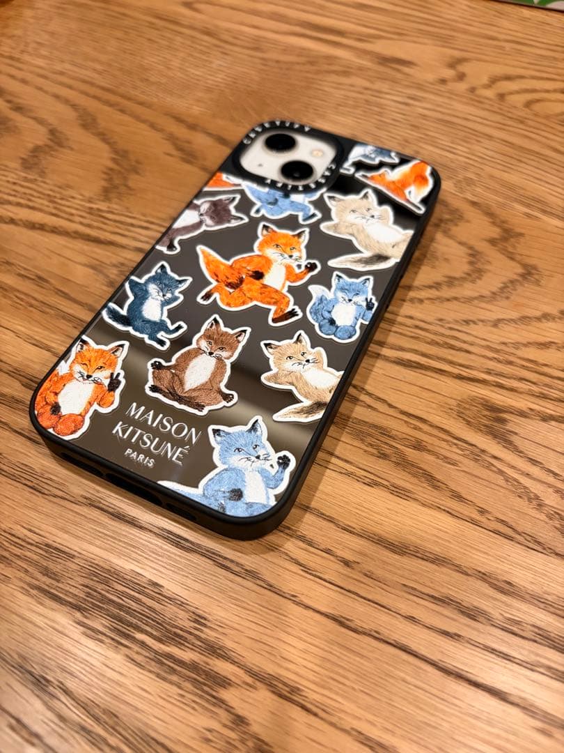【MAISON KITSUNE/CASETiFY】iPhone13/14用ケース