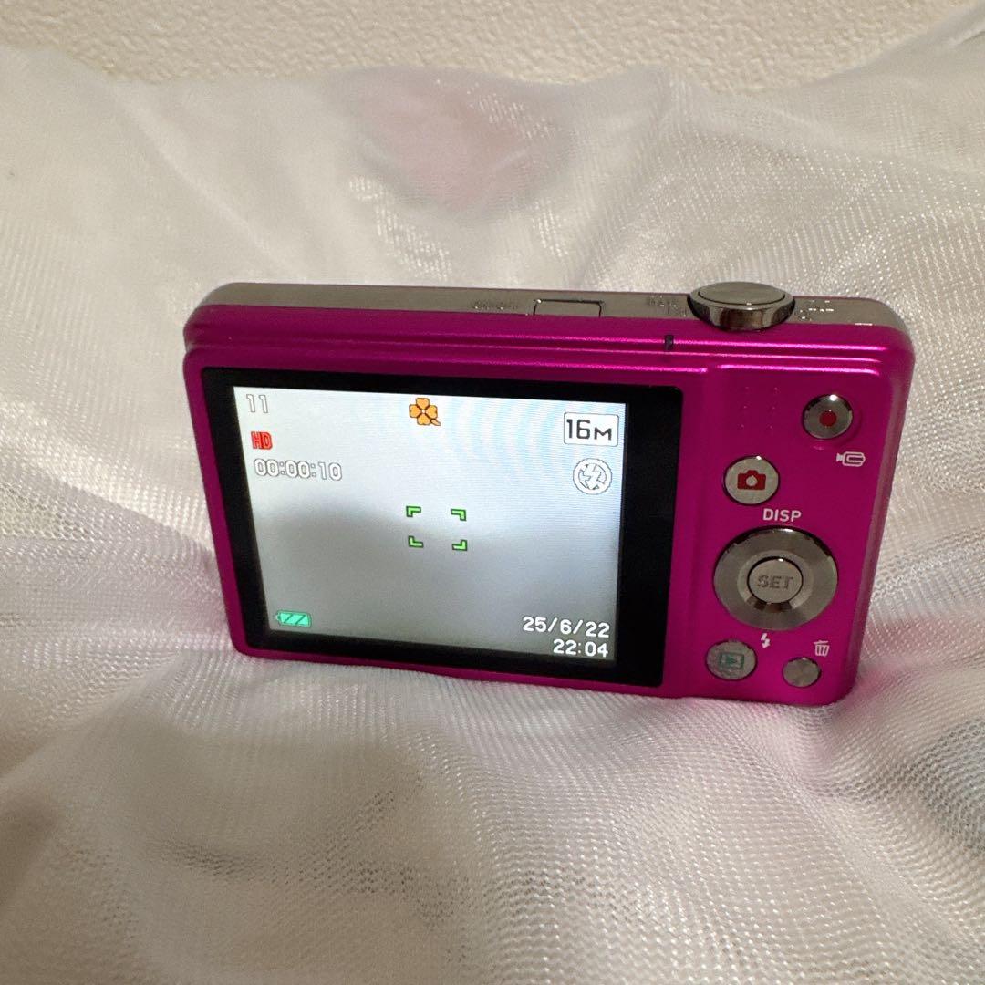 CASIO コンパクトデジタルカメラ