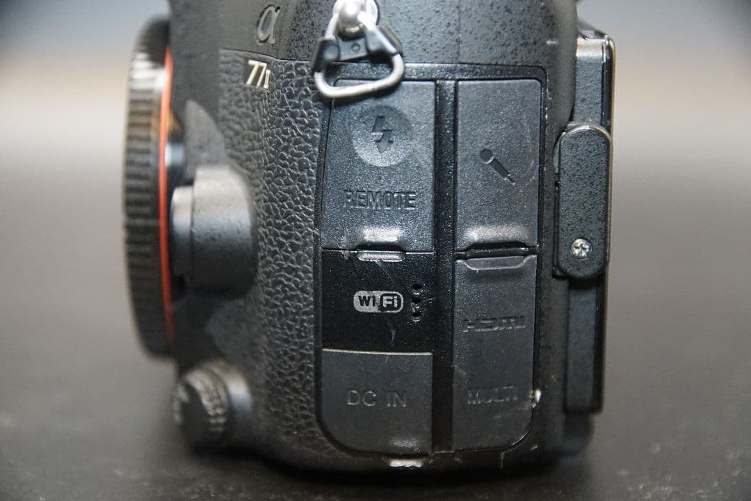 【中古】SONY α77 II デジタル一眼レフカメラ 本体+バッテリー