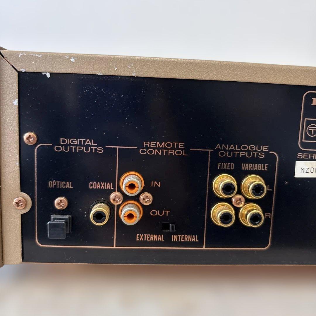 Marantz CDプレーヤー　CD-72A 通電確認のみ