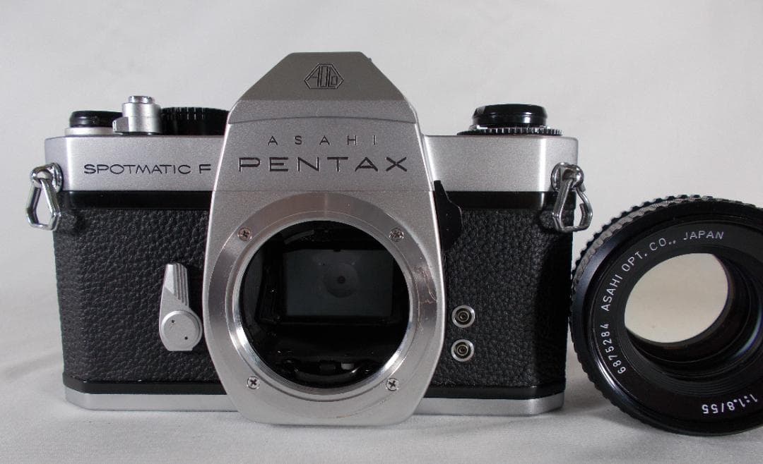 フィルムカメラ 整備済 完動品　Pentax SPF + f/1.8　L220