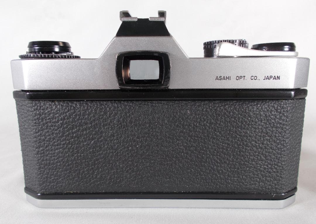 フィルムカメラ 整備済 完動品　Pentax SPF + f/1.8　L220