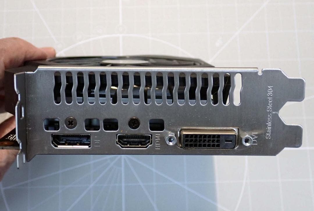 グラフィックボード ASUS PH-GTX1650-O4GD6