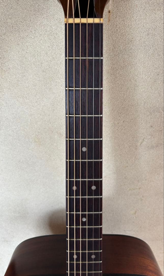 弦、ブリッジピン新品！Maruha アコースティックギター【中古品】