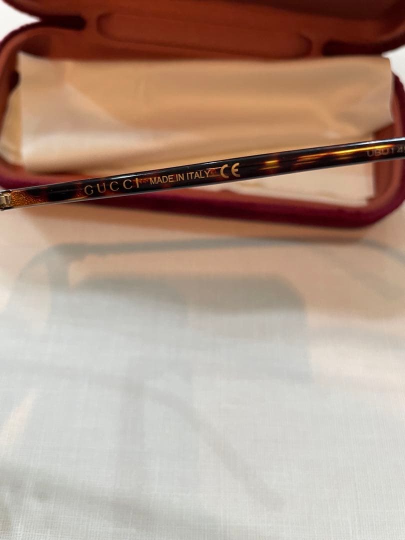 GUCCI グッチ　眼鏡　GG0296OA カラーレンズ入り　パープル系