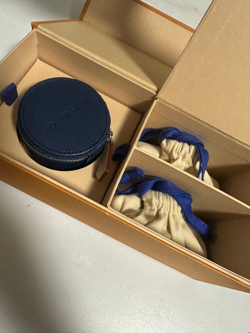 お値下中 Louis Vuitton ヴィトン イヤホン ブラック イエロー