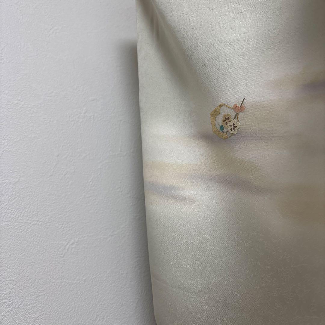 淡いグリーン 花柄刺繍 訪問着　美品　上品