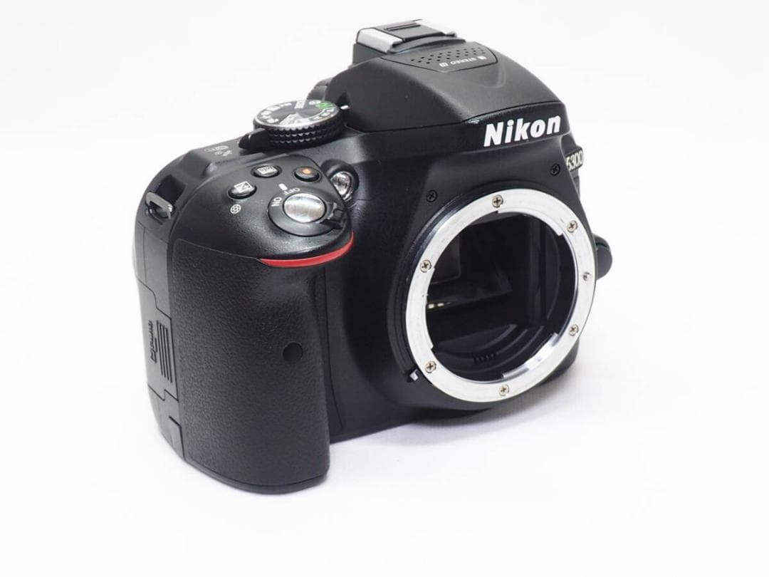 ■美品■ Nikon D5300 ダブルレンズセット 《 S数8364回