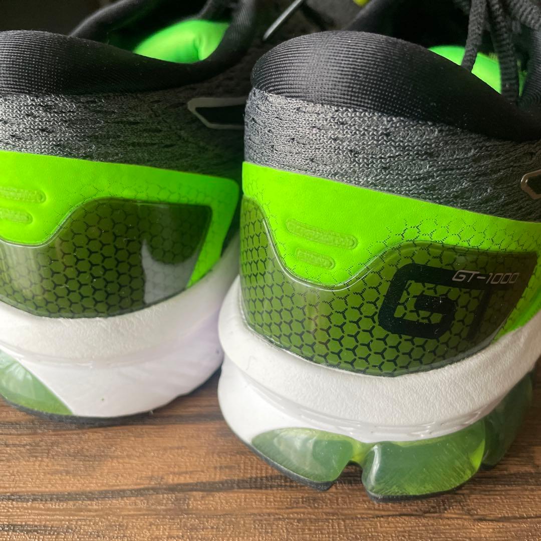 ウォーキング・ランニングウェア ASICS 26cm