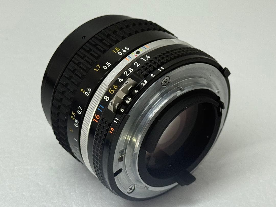 Nikon Ai-s Nikkor 50mm F1.4 SICコーティング