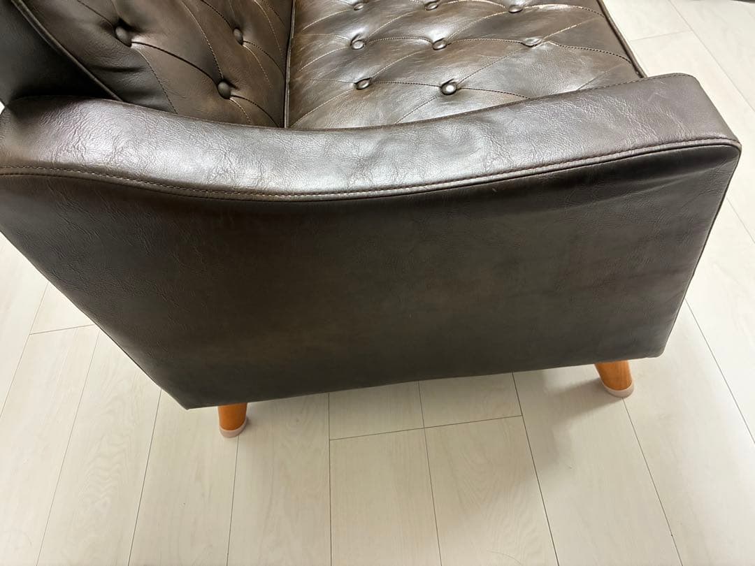 ブラウンレザー2人掛けソファ