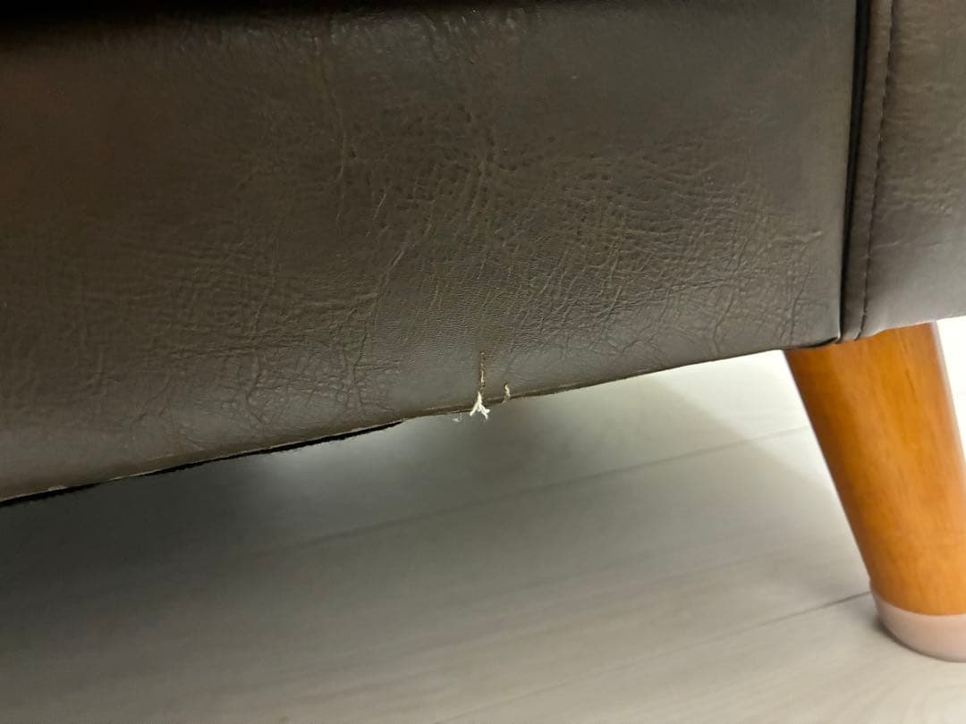 ブラウンレザー2人掛けソファ