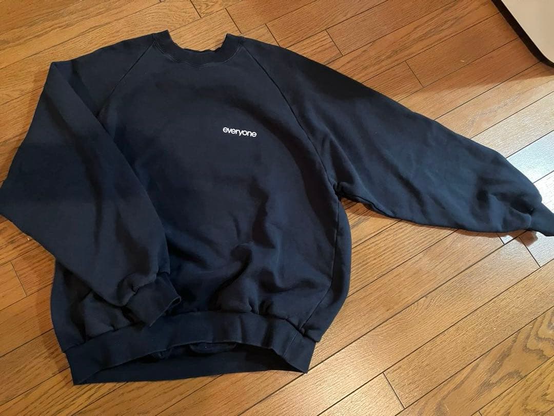 トップス everyone original logo crew sweat (NAVY)