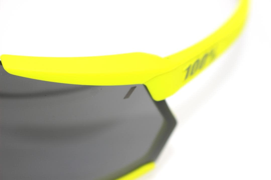 100% Racetrap Soft Tact Banana ワンハンドレッド