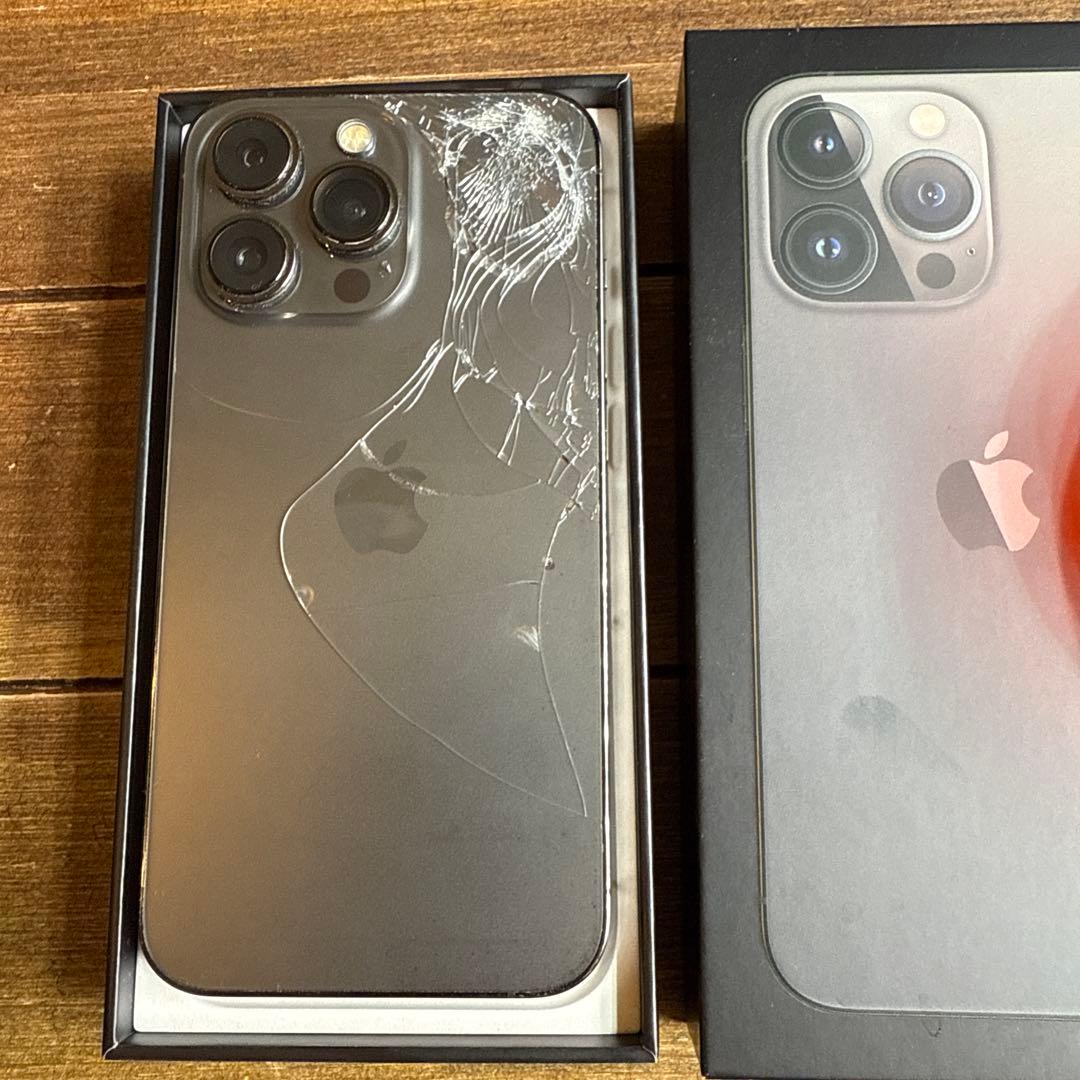 iPhone13pro 128GB バッテリー容量83% グラファイト